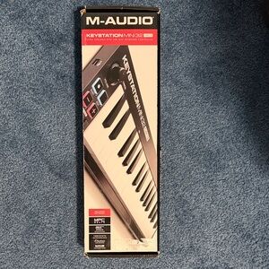 M-Audio Keystation Mini 32 Keyboard